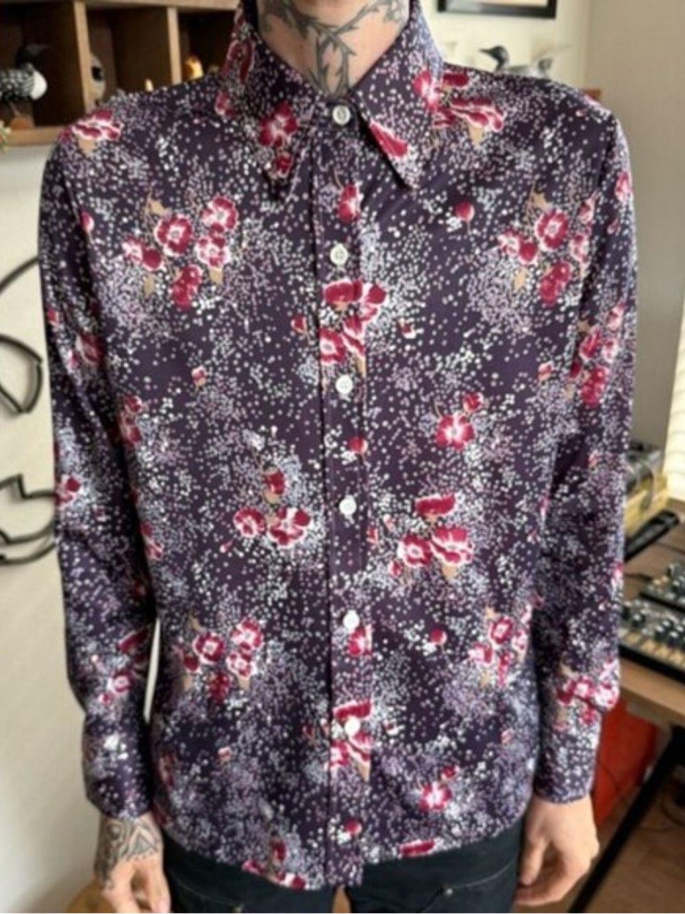 Vintage 60s 70s Purple Abstract Floral AOP Button Down Blouse ~ Size Medium - Picture 4 of 7